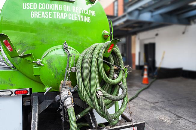 Grease Trap Cleaning of Paris crew